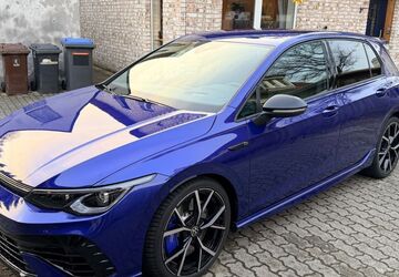 VW Golf 11.000 km 39.990 &euro; Lübeck 23566