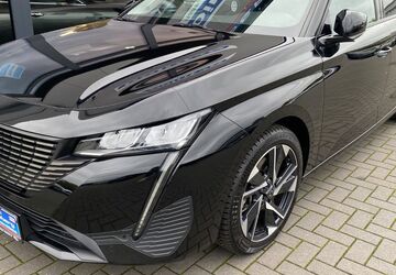 Peugeot 308 64.700 km 18.990 &euro; Bad Segeberg 23795