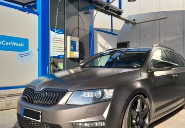 Skoda Octavia 228.000 km 22.999 &euro; Bad Segeberg 23795