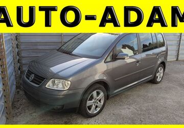 VW Touran 149.985 km 4.700 &euro; Lübeck 23556