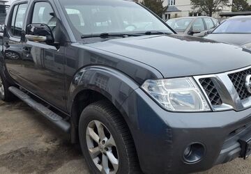 Nissan Navara 261.449 km 8.700 &euro; Lübeck 23568