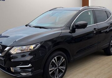 Nissan Qashqai 30.654 km 20.990 &euro; Stockelsdorf 23617