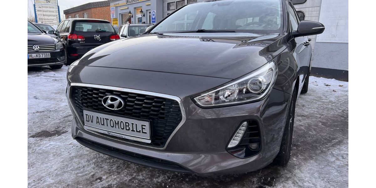 Hyundai i30 199.000 km 7.900 &euro; Lübeck 23560
