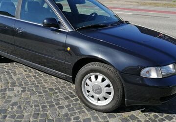 Audi A4 182.433 km 2.990 &euro; Lübeck 23556