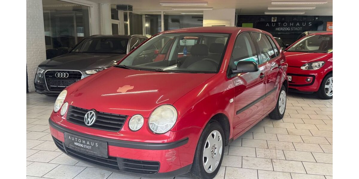 VW Polo 241.000 km 2.499 &euro; Mölln 23879