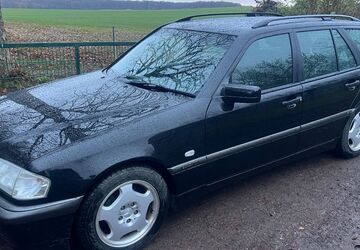 Mercedes-Benz C 200 51.666 km 8.900 &euro; Walksfelde 23896