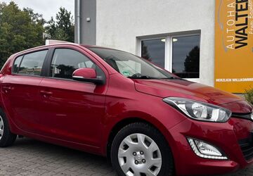 Hyundai i20 44.244 km 10.885 &euro; Stockelsdorf bei Lübeck 23617
