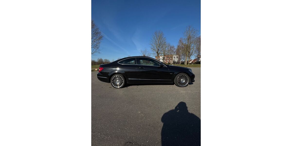 Mercedes-Benz C 220 115.000 km 9.900 &euro; Mölln 23879