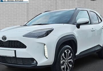 Toyota Yaris Cross 6.750 km 31.490 &euro; Lübeck 23566