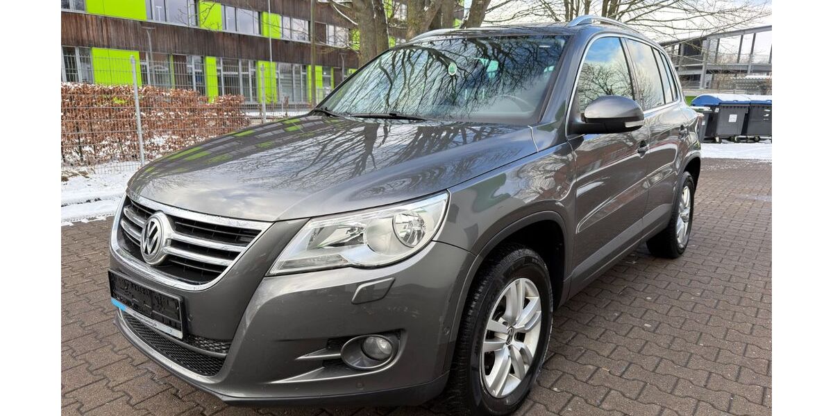VW Tiguan 238.000 km 7.499 &euro; Lübeck 23560
