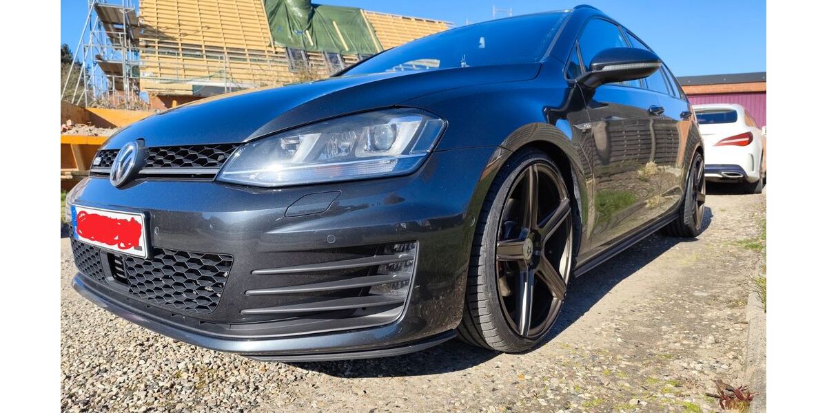 VW Golf 225.500 km 11.500 &euro; Lübeck 23554