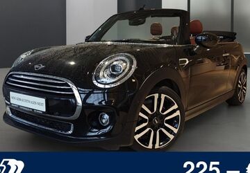 Mini Cooper Cabrio 50.153 km 23.750 &euro; Bad Segeberg 23795