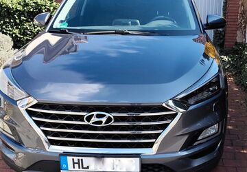 Hyundai TUCSON 60.000 km 19.900 &euro; Lübeck 23568