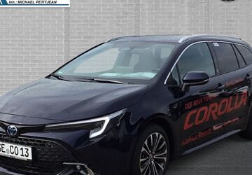 Toyota Corolla 17.000 km 32.990 &euro; Lübeck 23566