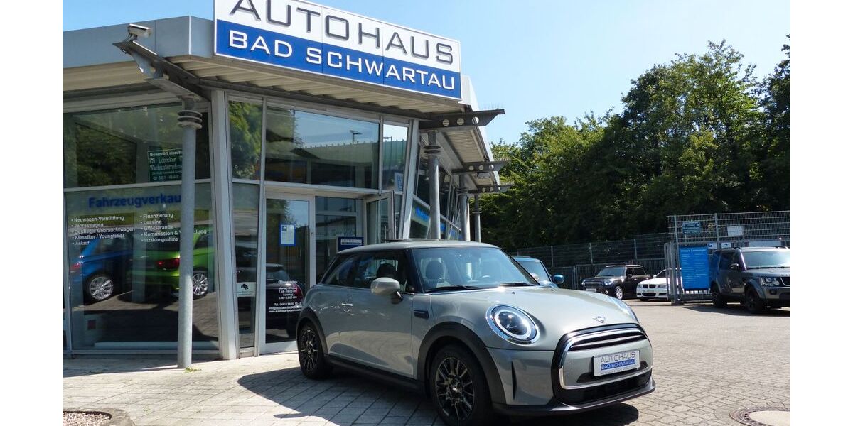 Mini ONE 31.600 km 22.950 &euro; Bad Schwartau 23611