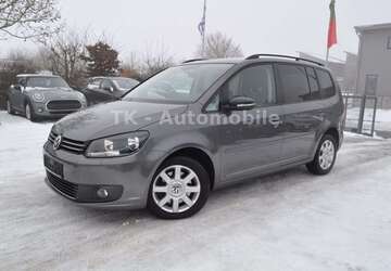 VW Touran 125.000 km 10.480 &euro; Ahrensboek 23623