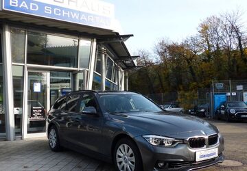 BMW 318 91.800 km 17.450 &euro; Bad Schwartau 23611