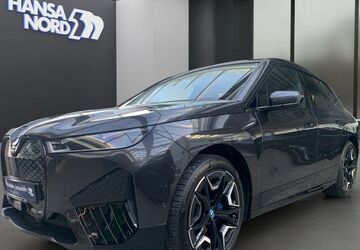 BMW iX 32.980 km 43.890 &euro; Lübeck 23554