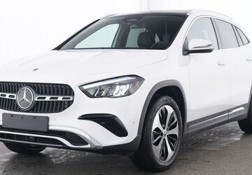 Mercedes-Benz GLA 180 23.952 km 35.918 &euro; Mölln 23879