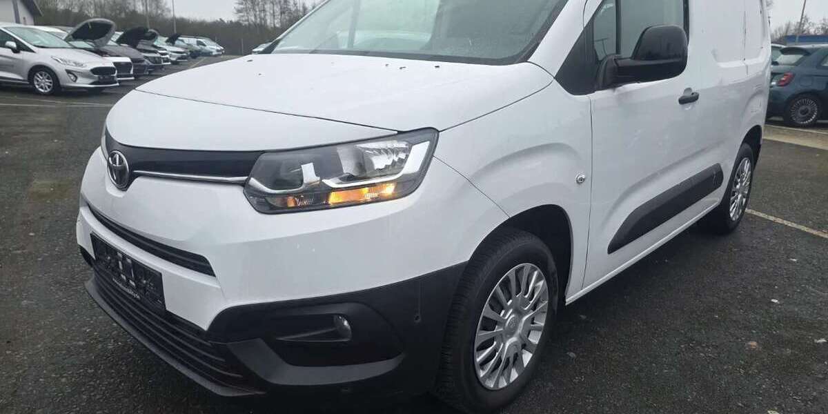 Toyota Proace 42.100 km 17.950 &euro; Bad Segeberg 23795