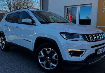 Jeep Compass 42.591 km 16.885 &euro; Stockelsdorf bei Lübeck 23617