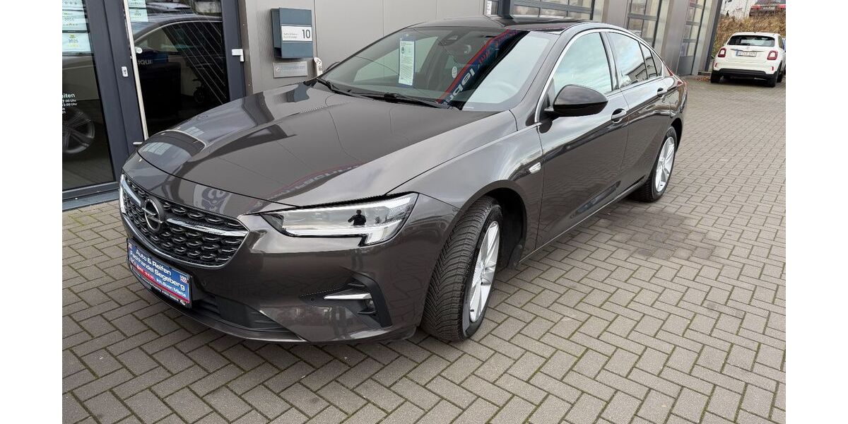 Opel Insignia 96.000 km 12.990 &euro; Bad Segeberg 23795