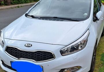 Kia ceed Sportswagon 153.416 km 8.990 &euro; Ratzeburg 23909