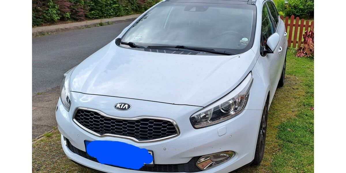 Kia ceed Sportswagon 153.416 km 8.990 &euro; Ratzeburg 23909