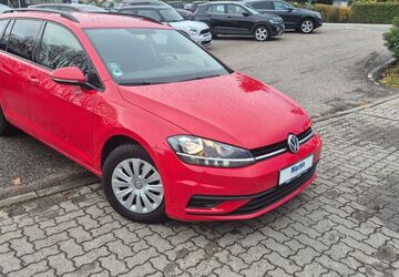 VW Golf 142.000 km 11.999 &euro; Lübeck 23560
