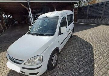Opel Combo 138.000 km 3.500 &euro; Bad Segeberg 23795