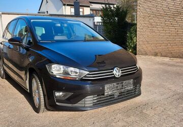 VW Golf Sportsvan 181.700 km 8.800 &euro; LÜBECK 23558