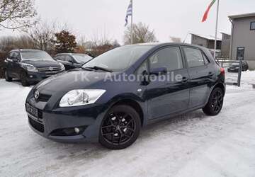 Toyota Auris 55.000 km 7.980 &euro; Ahrensboek 23623