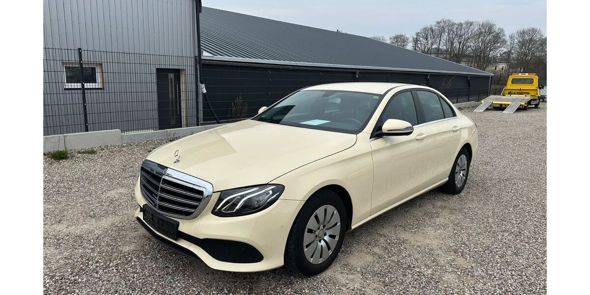 Mercedes-Benz E 200 241.000 km 11.499 &euro; Ratzeburg bei Hamburg 23909