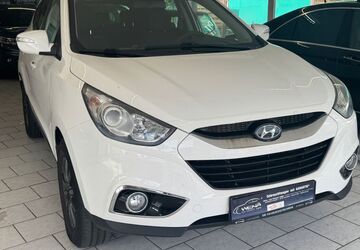 Hyundai ix35 247.000 km 4.999 &euro; Mölln 23879