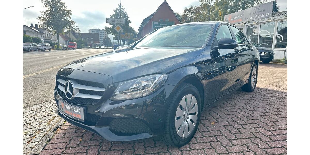 Mercedes-Benz C 220 136.000 km 17.990 &euro; Lübeck 23556