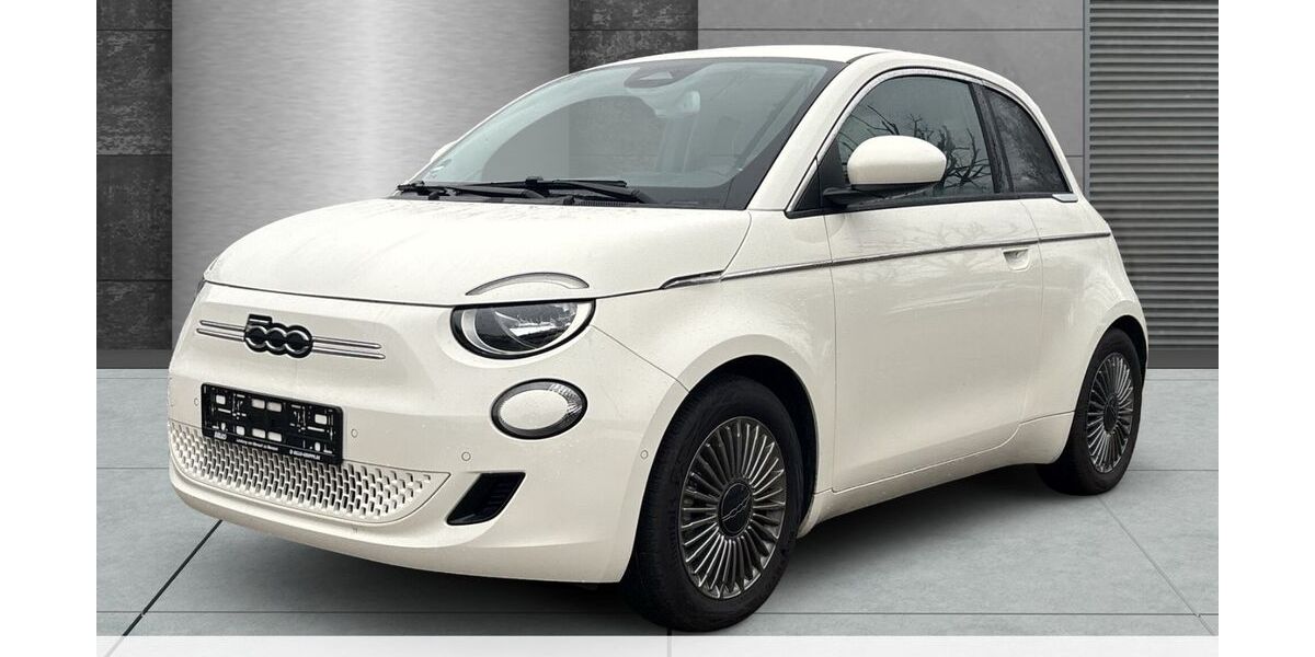 Fiat 500e 13.902 km 19.990 &euro; Bad Schwartau 23611