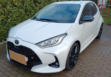 Toyota Yaris 23.000 km 22.750 &euro; Klein Wesenberg 23860