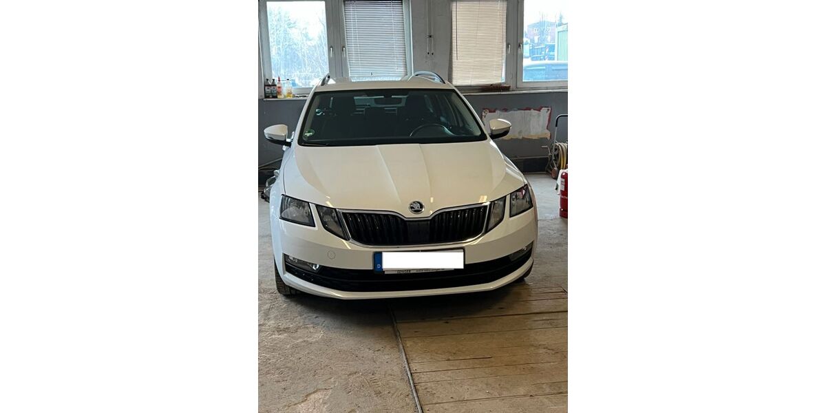 Skoda Octavia 83.024 km 17.900 &euro; Lübeck 23554
