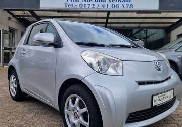 Toyota iQ 238.000 km 4.480 &euro; Ratekau 23626
