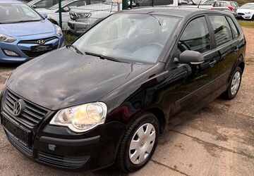 VW Polo 144.000 km 4.345 &euro; Ahrensbök 23623