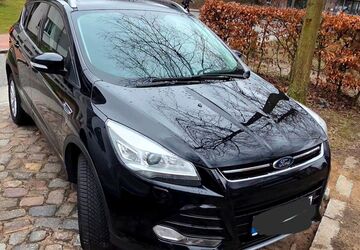 Ford Kuga 170.000 km 9.000 &euro; Lübeck 23554