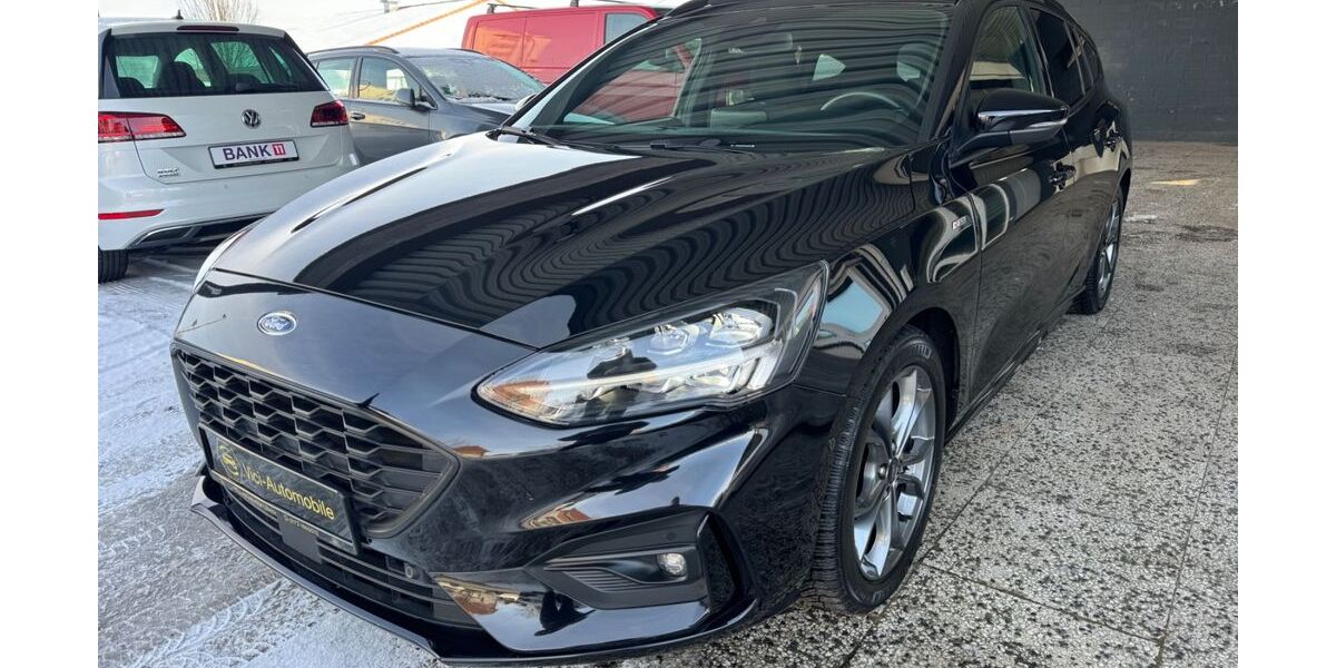 Ford Focus 96.000 km 17.000 &euro; lübeck 23556