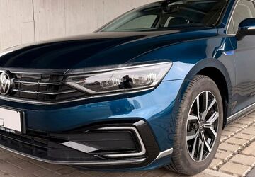 VW Passat Variant 49.300 km 25.900 &euro; Lübeck 23556