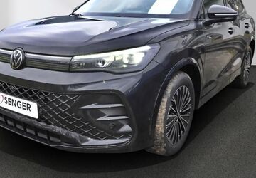 VW Tiguan 9.000 km 42.480 &euro; Bad Segeberg 23795