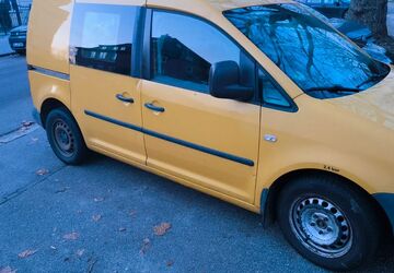 VW Caddy 211.000 km 2.400 &euro; Lübeck 23566