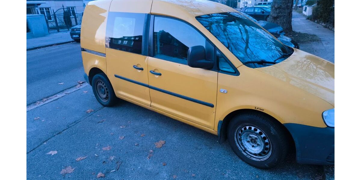 VW Caddy 211.000 km 2.400 &euro; Lübeck 23566