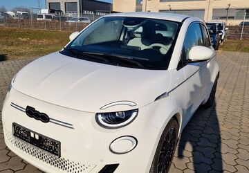 Fiat 500e 19.530 km 20.900 &euro; Ratzeburg 23909