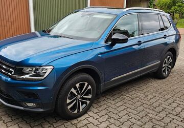 VW Tiguan Allspace 49.000 km 25.999 &euro; Bad Schwartau 23611