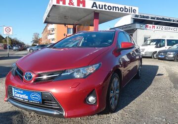 Toyota Auris 186.000 km 9.999 &euro; Lübeck 23554