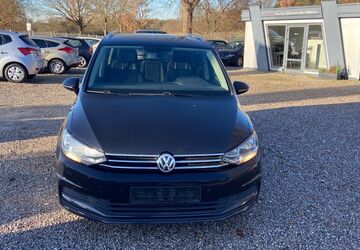 VW Touran 236.330 km 8.990 &euro; Mölln 23879